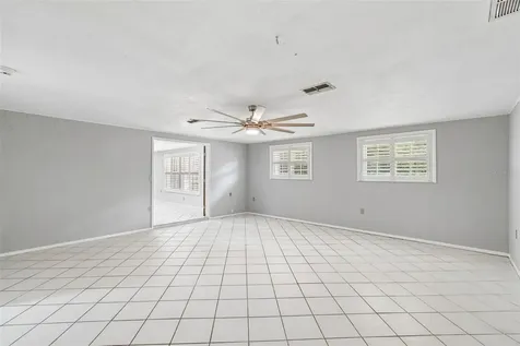 7635 Tanglewood Drive New Port Richey FL 34654