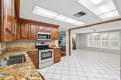 7635 Tanglewood Drive New Port Richey FL 34654