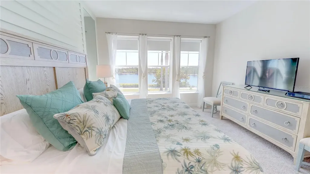 387 Aruba Circle Bradenton FL 34209