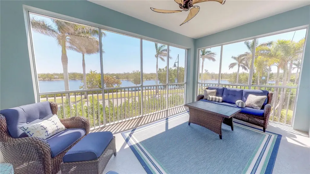 387 Aruba Circle Bradenton FL 34209
