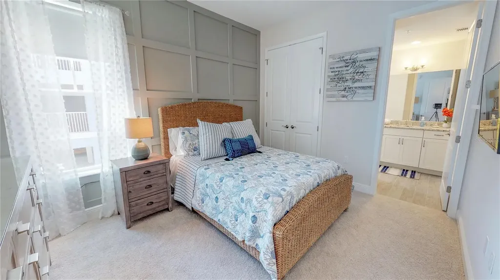 387 Aruba Circle Bradenton FL 34209