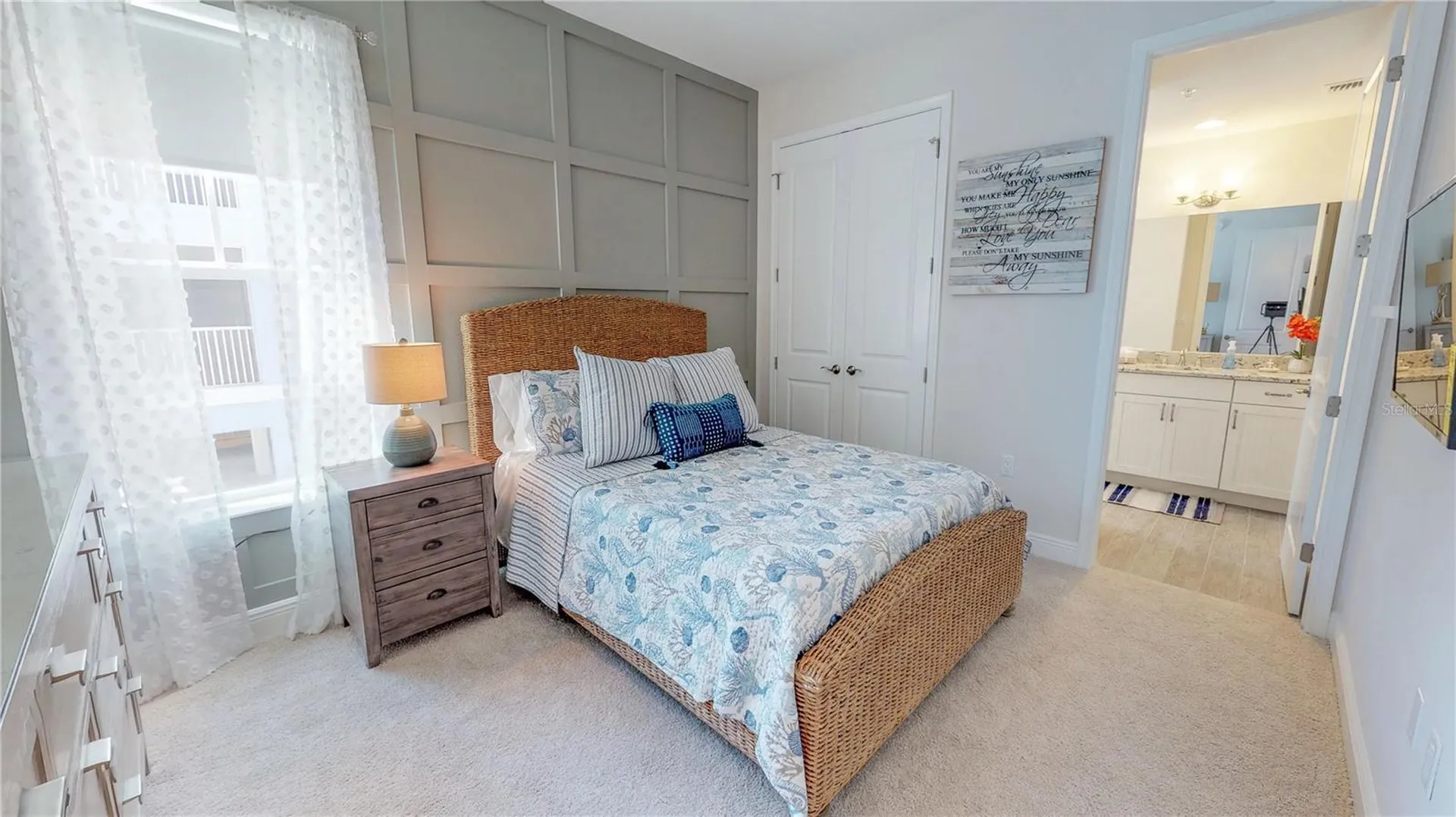 387 Aruba Circle Bradenton FL 34209