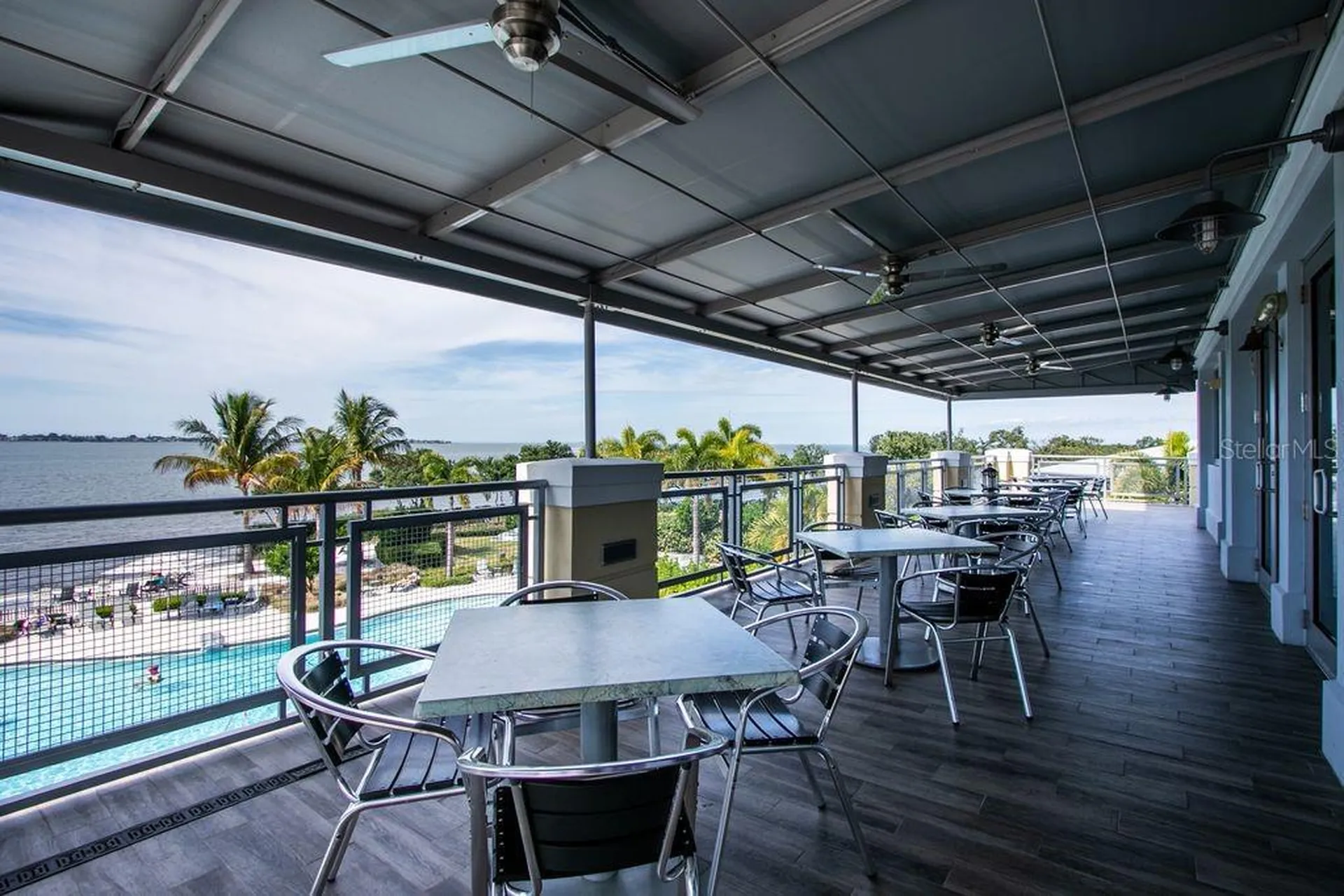 387 Aruba Circle Bradenton FL 34209