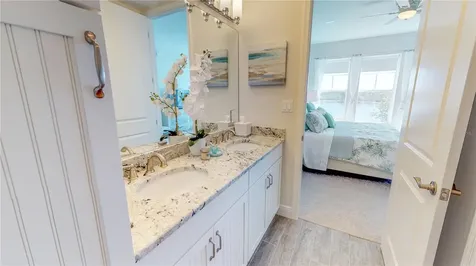 387 Aruba Circle Bradenton FL 34209