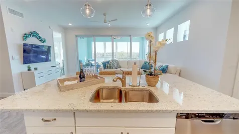 387 Aruba Circle Bradenton FL 34209