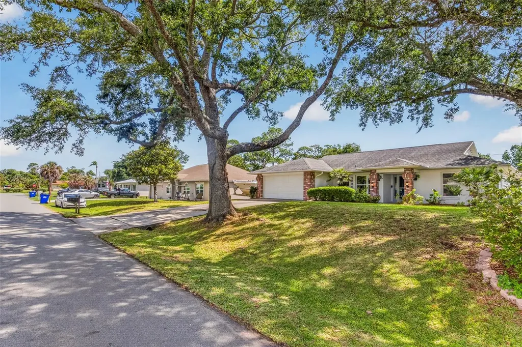 2225 Vista Palm Drive Edgewater FL 32141