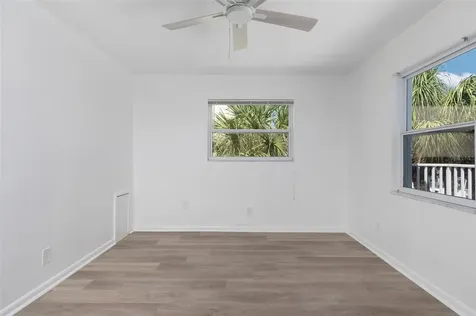 164 117th Avenue Treasure Island FL 33706