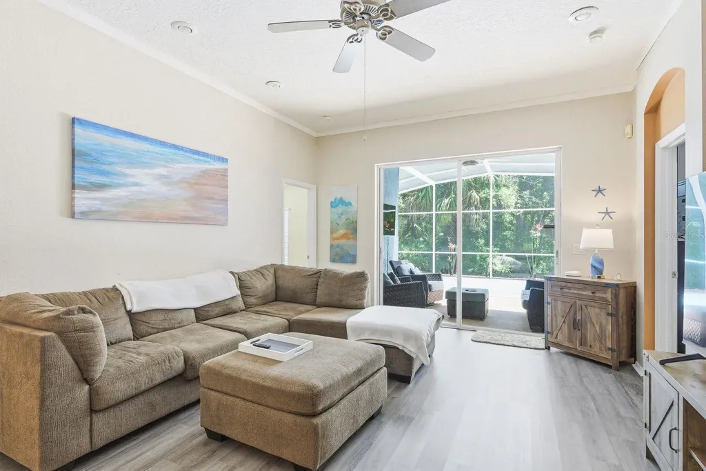 420 Cypress View Drive Oldsmar FL 34677