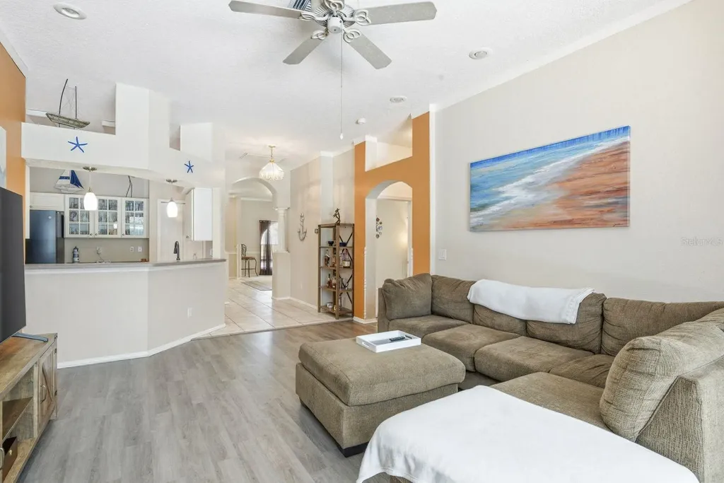 420 Cypress View Drive Oldsmar FL 34677