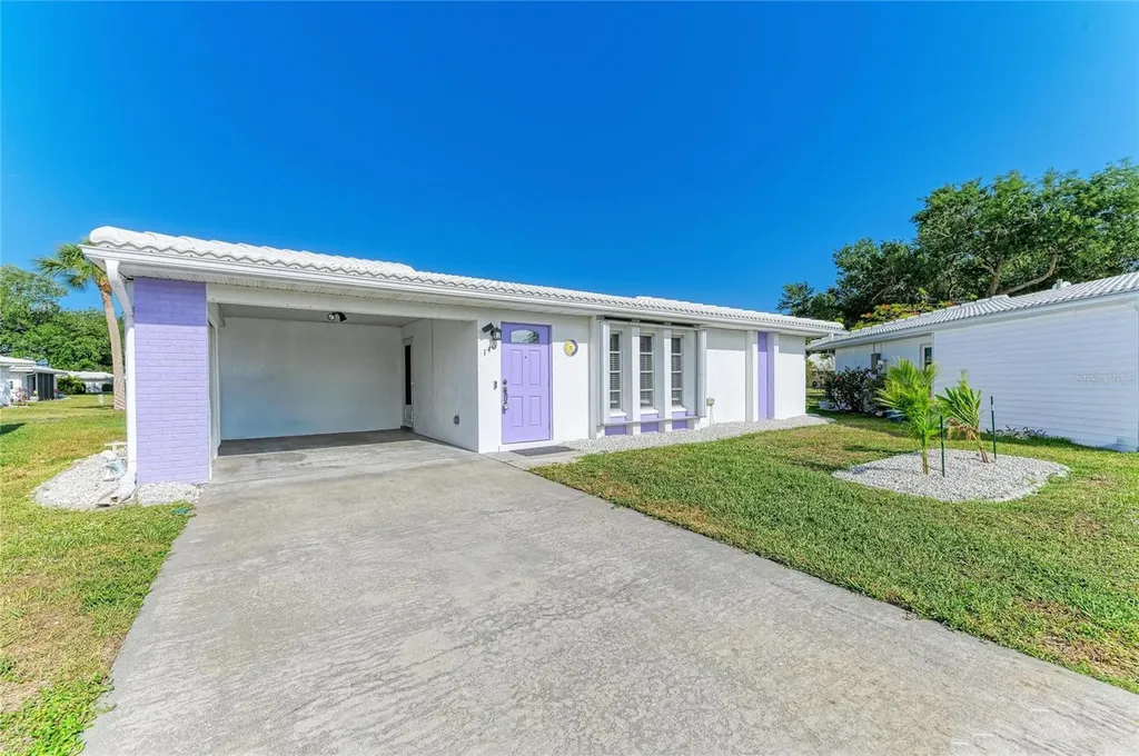140 Circlewood Drive Venice FL 34293