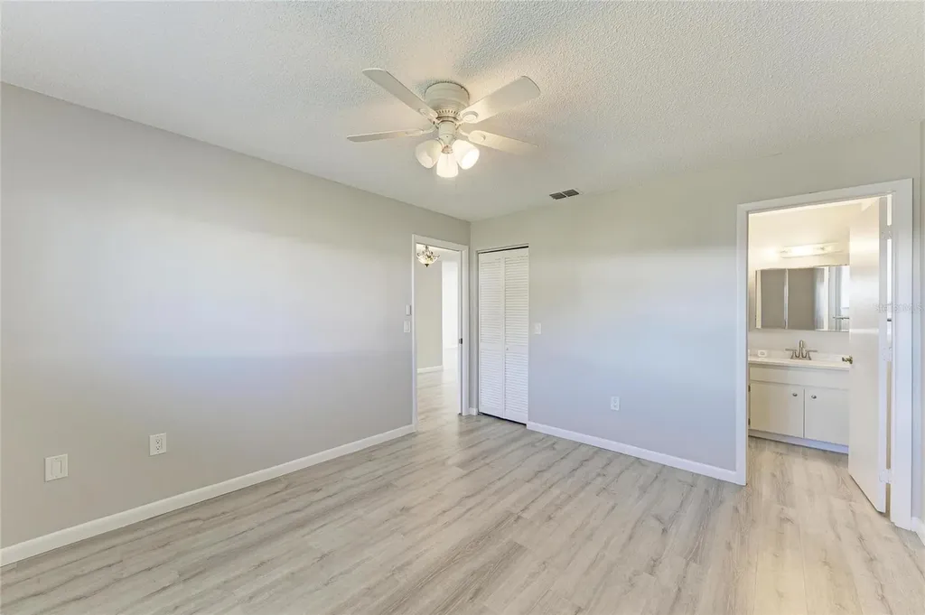 140 Circlewood Drive Venice FL 34293