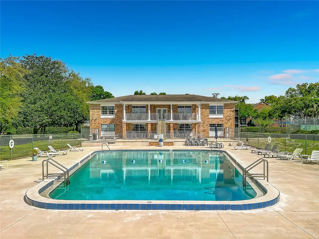 4212 Lake Underhill Road Orlando FL 32803
