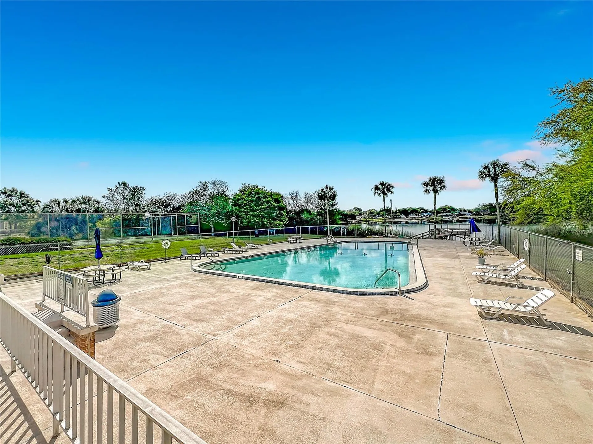 4212 Lake Underhill Road Orlando FL 32803