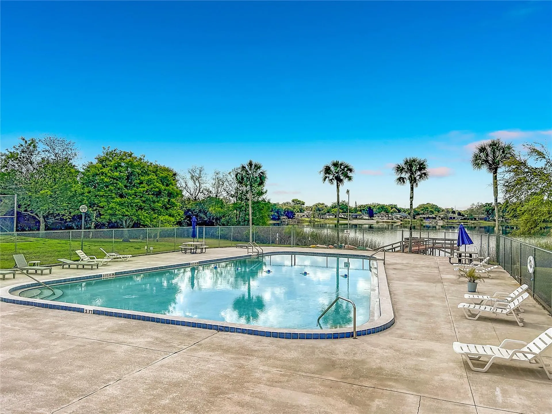 4212 Lake Underhill Road Orlando FL 32803