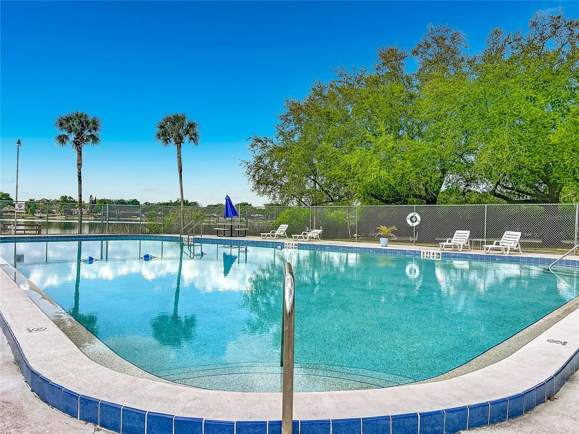 4212 Lake Underhill Road Orlando FL 32803