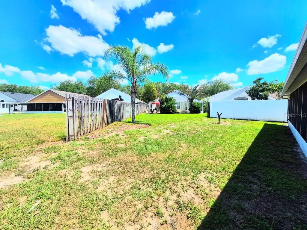 8613 Fawn Creek Drive Tampa FL 33626