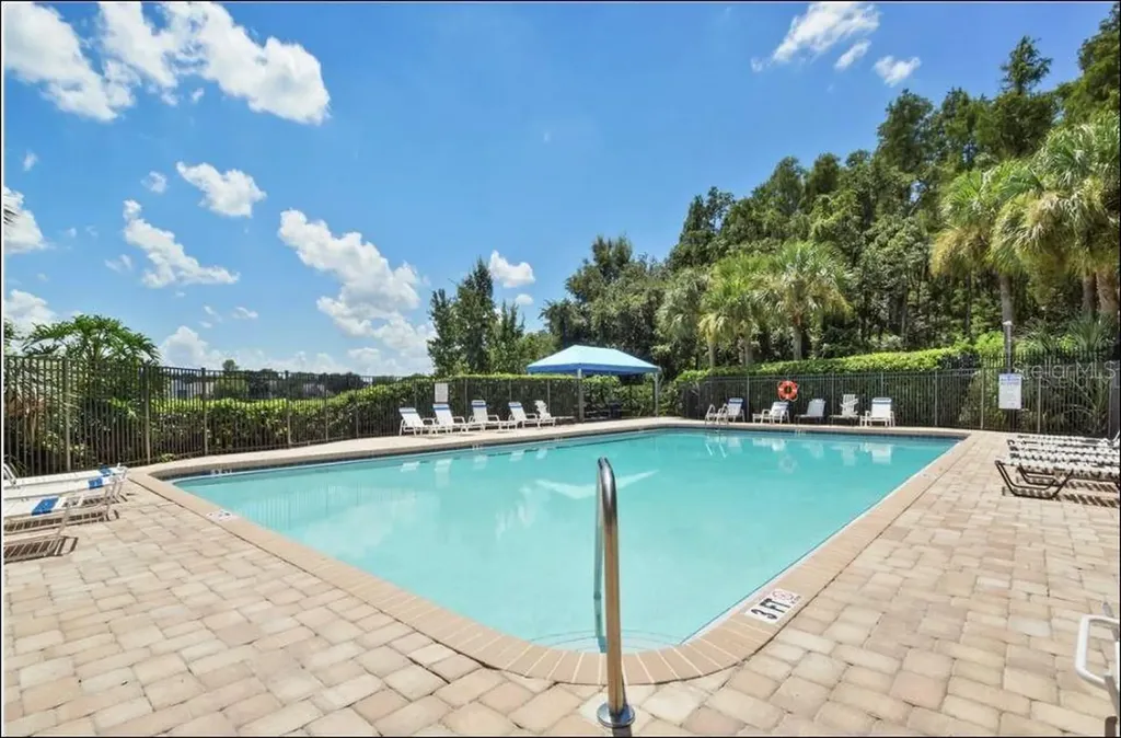 8613 Fawn Creek Drive Tampa FL 33626