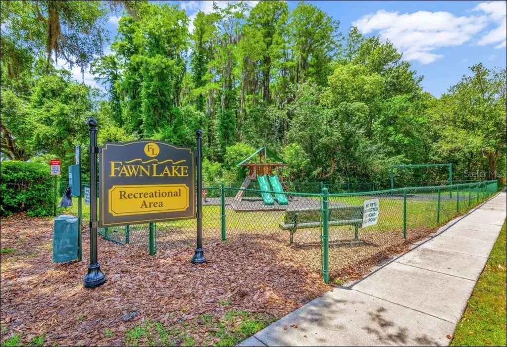 8613 Fawn Creek Drive Tampa FL 33626