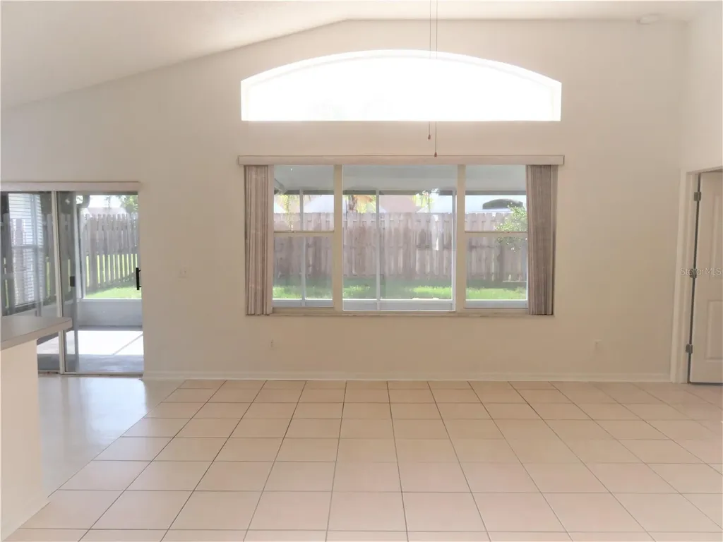8613 Fawn Creek Drive Tampa FL 33626