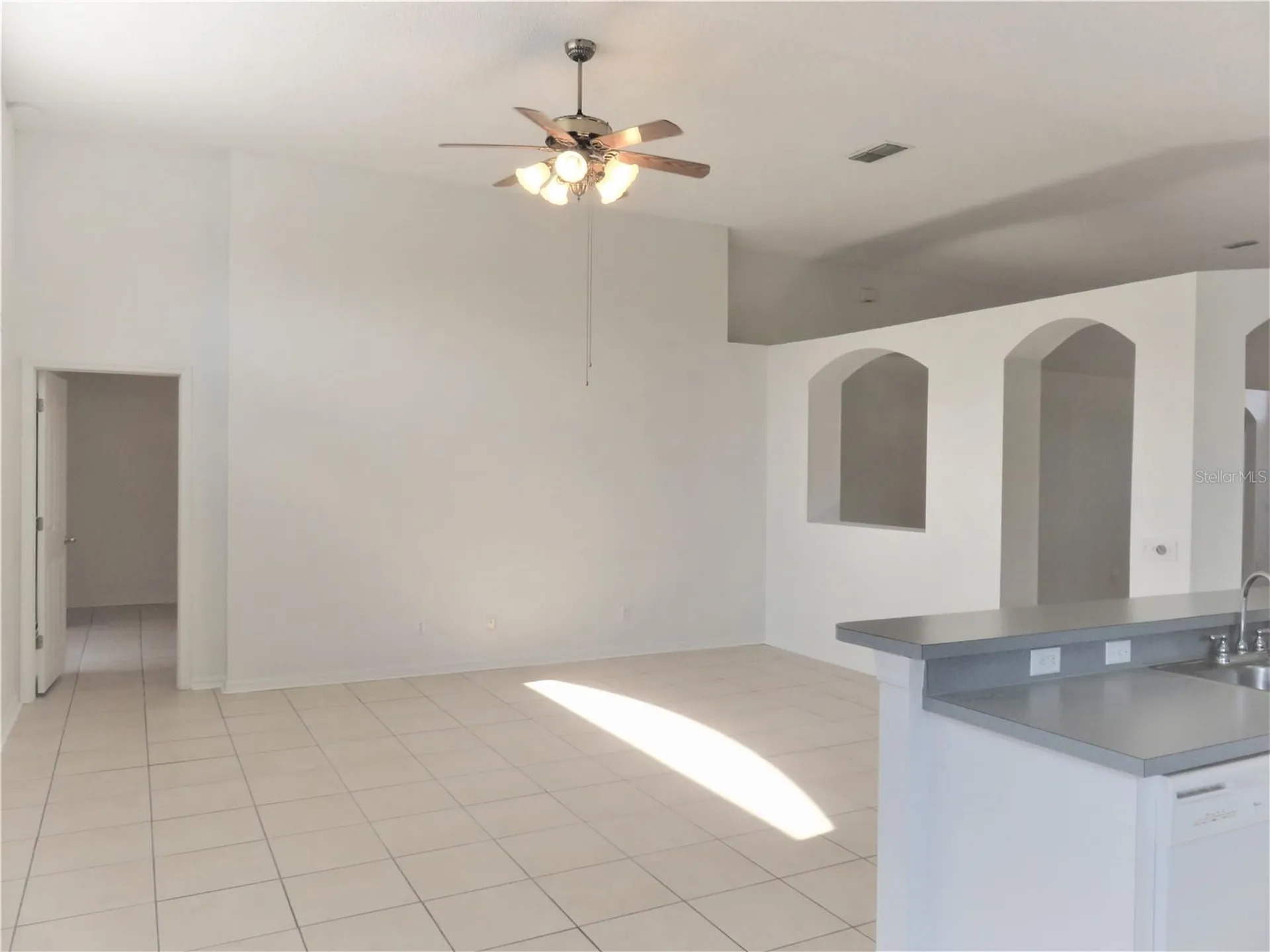 8613 Fawn Creek Drive Tampa FL 33626