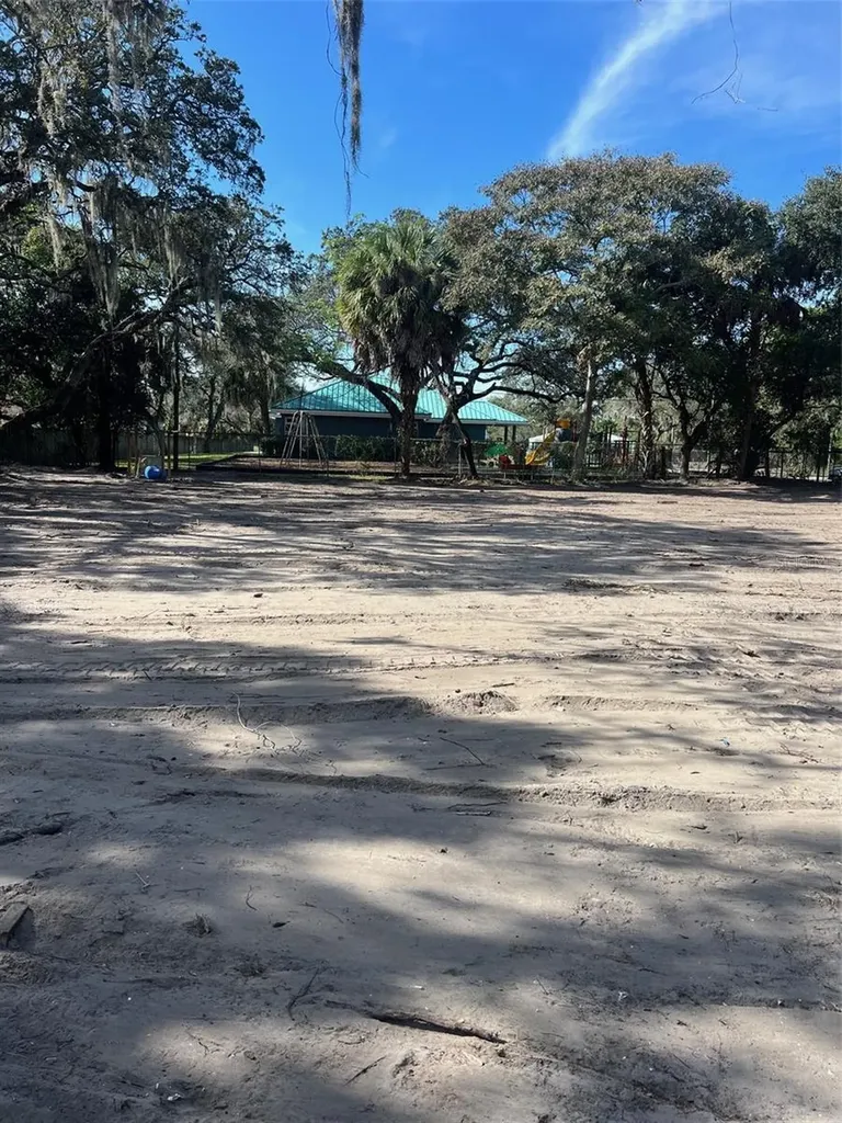 2510 N 54th Street Tampa FL 33619