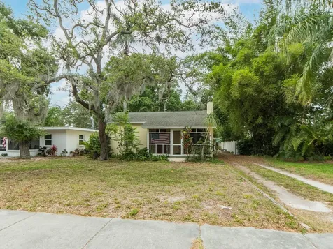 1045 Marine Street Clearwater FL 33755