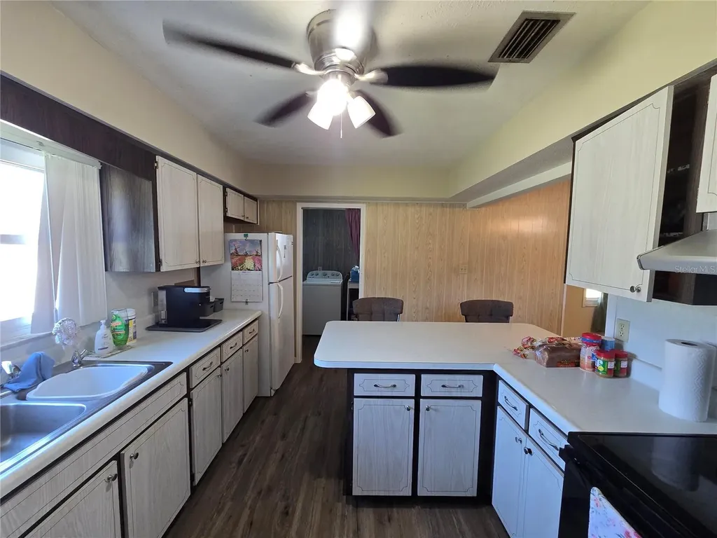 12882 E Wheeler Brandon FL 33511