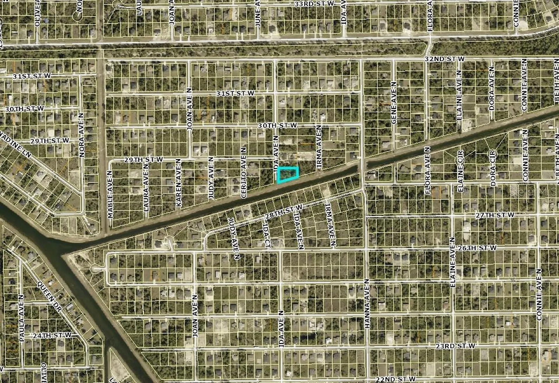2814 Ida Avenue N Lehigh Acres FL 33971