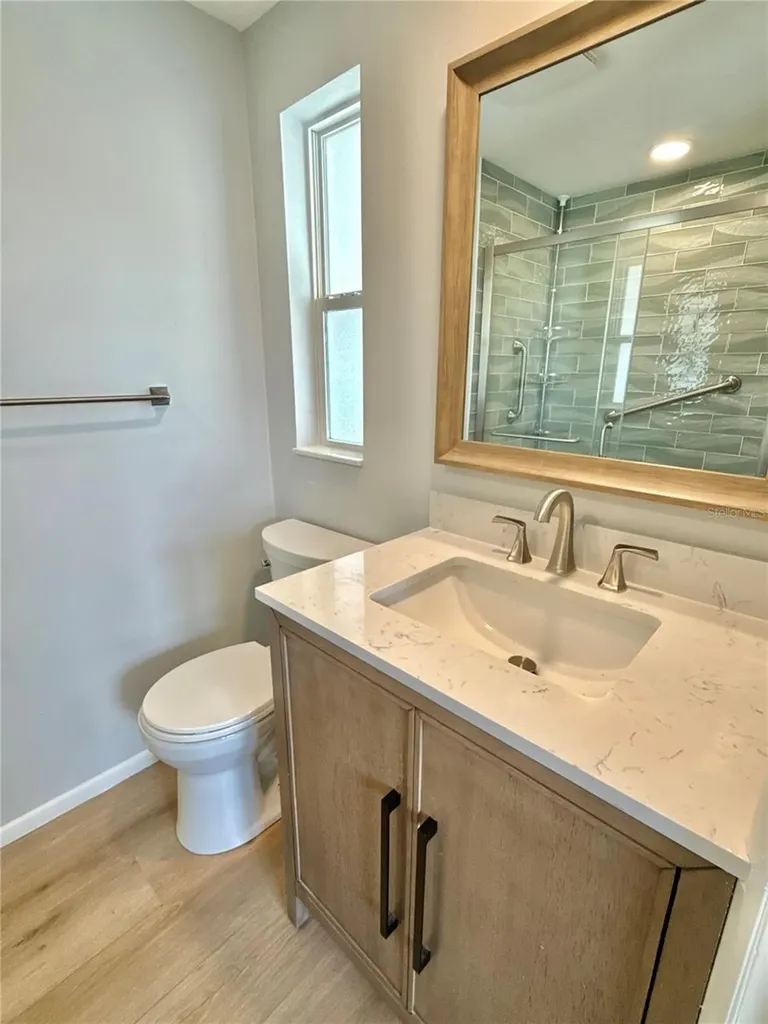 6806 Mount Quincy Drive NE St Petersburg FL 33702