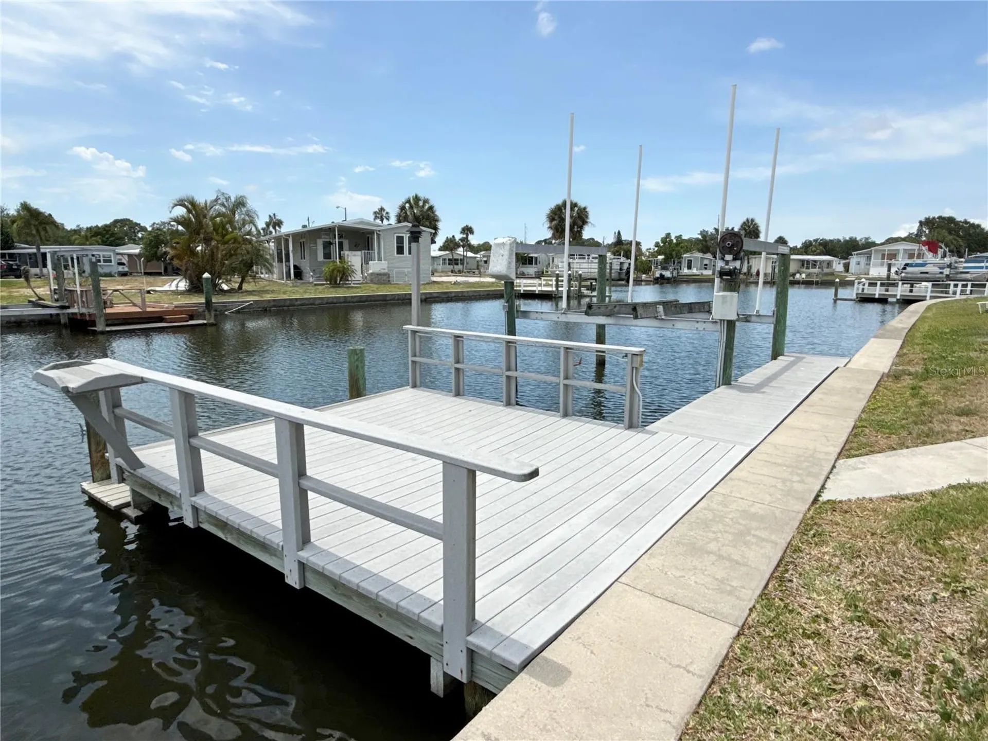 6806 Mount Quincy Drive NE St Petersburg FL 33702