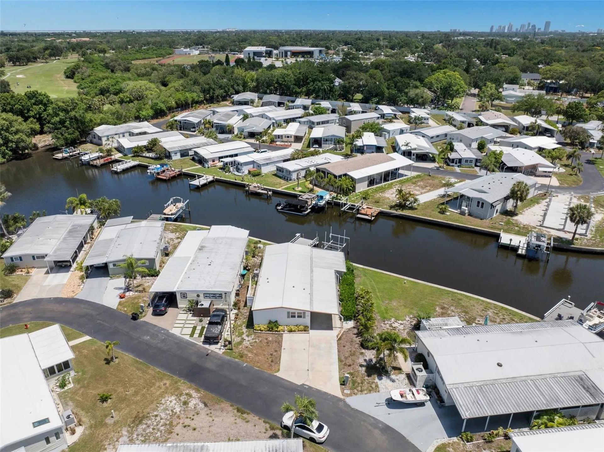 6806 Mount Quincy Drive NE St Petersburg FL 33702