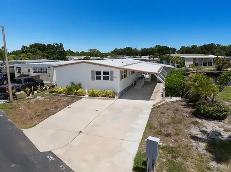 6806 Mount Quincy Drive NE St Petersburg FL 33702