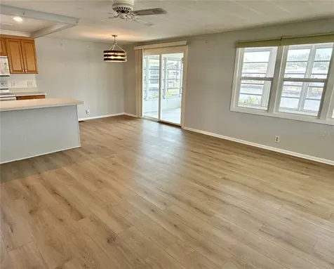 6806 Mount Quincy Drive NE St Petersburg FL 33702
