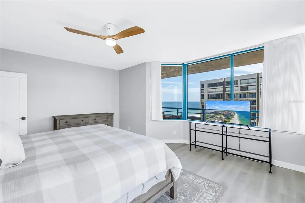 1520R Gulf Boulevard Clearwater Beach FL 33767