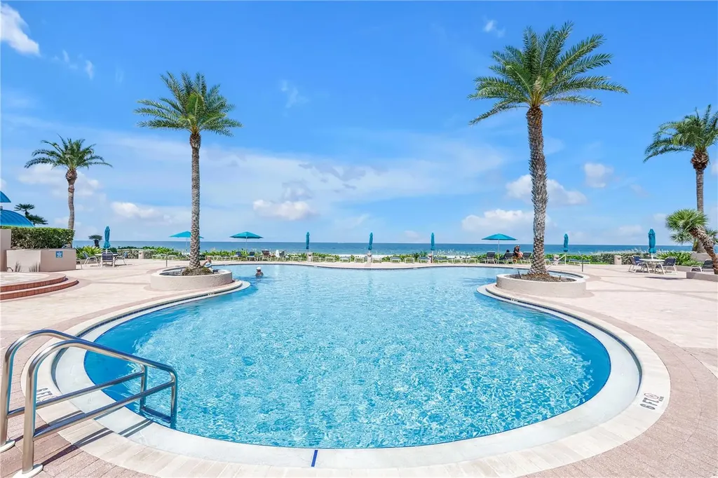 1520R Gulf Boulevard Clearwater Beach FL 33767