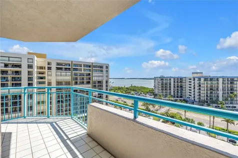 1520R Gulf Boulevard Clearwater Beach FL 33767