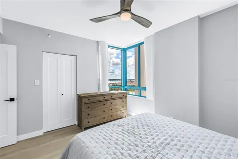 1520R Gulf Boulevard Clearwater Beach FL 33767
