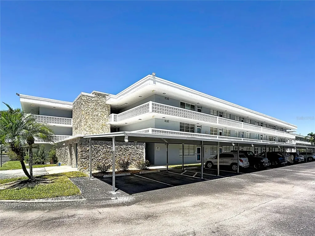 4720 Locust Street NE St Petersburg FL 33703