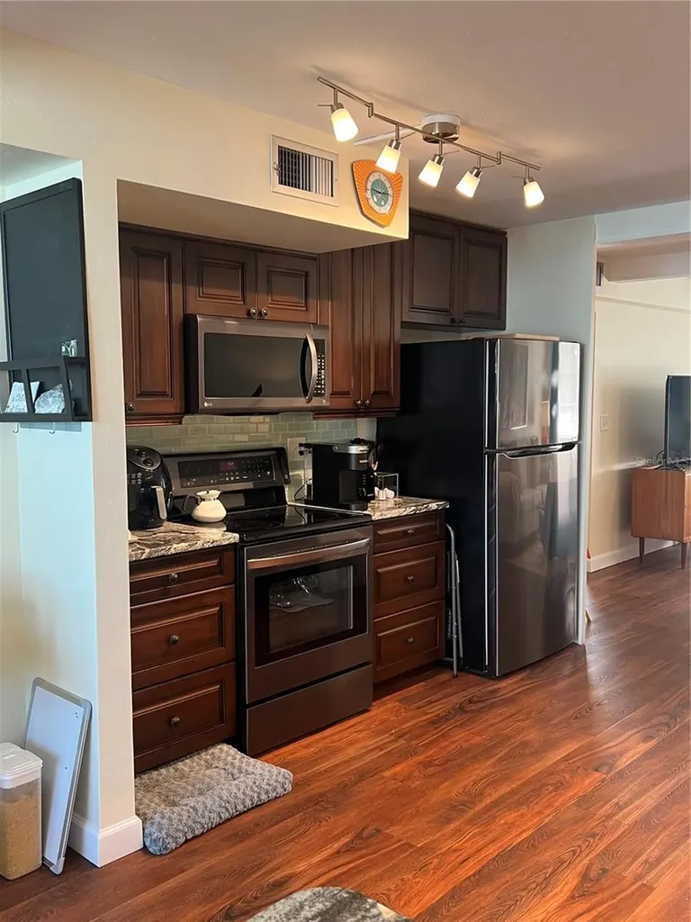 4720 Locust Street NE St Petersburg FL 33703