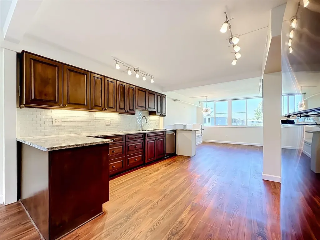 4720 Locust Street NE St Petersburg FL 33703
