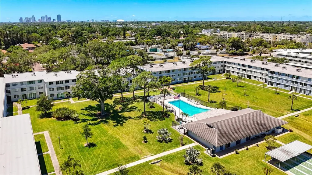 4720 Locust Street NE St Petersburg FL 33703