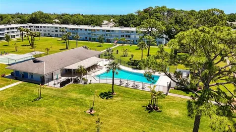 4720 Locust Street NE St Petersburg FL 33703