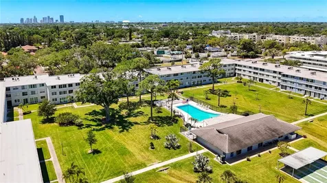 4720 Locust Street NE St Petersburg FL 33703