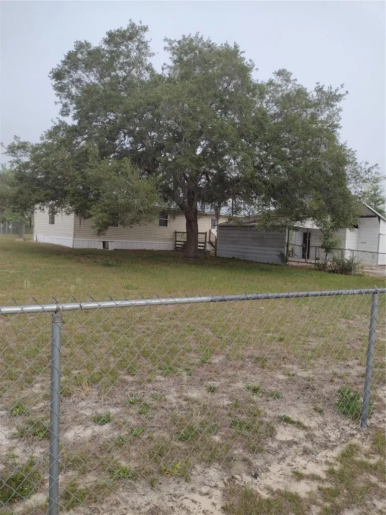 8597 SE 126th Place Belleview FL 34420