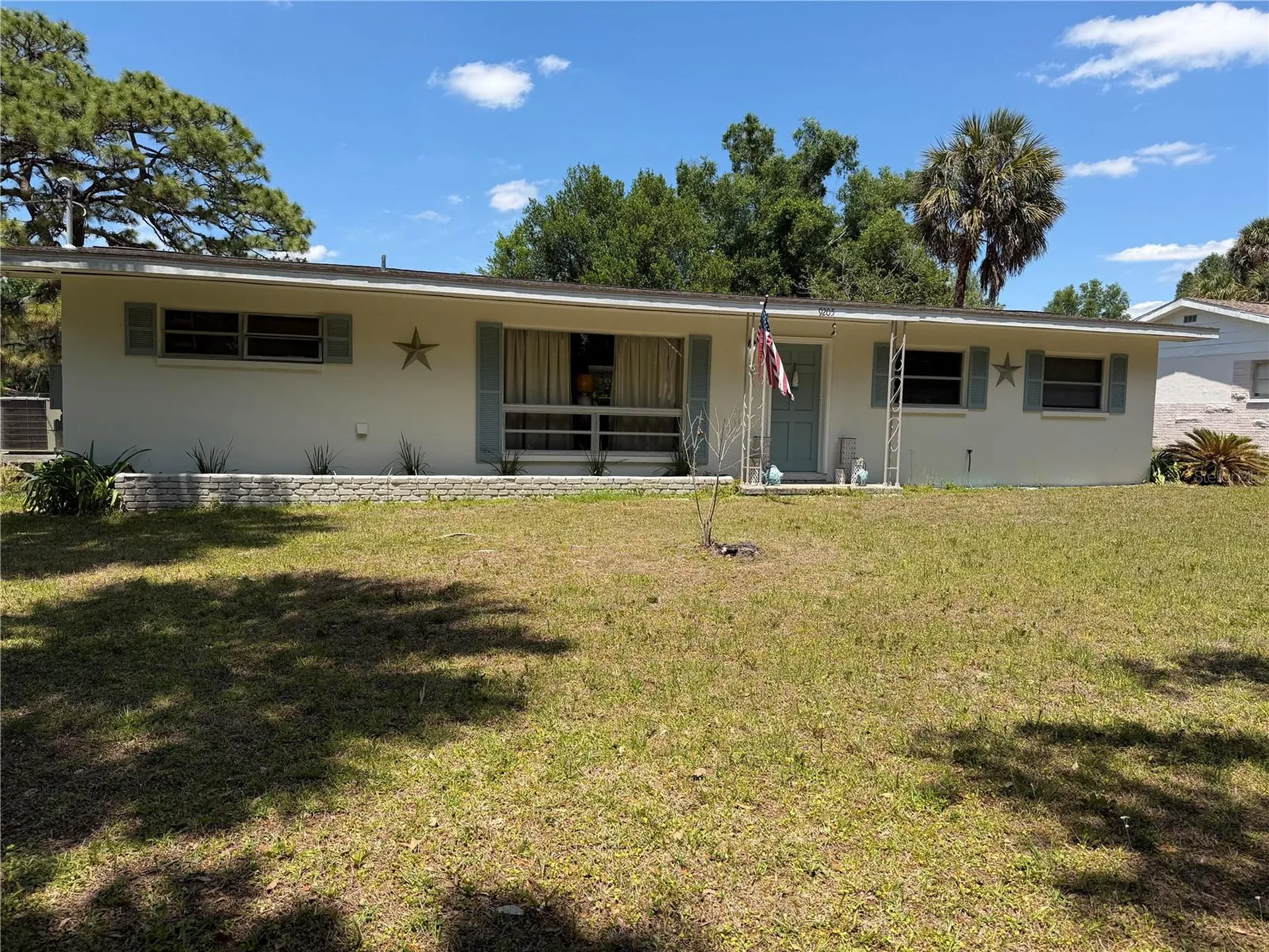 9205 W Jasmine Lane Crystal River FL 34429