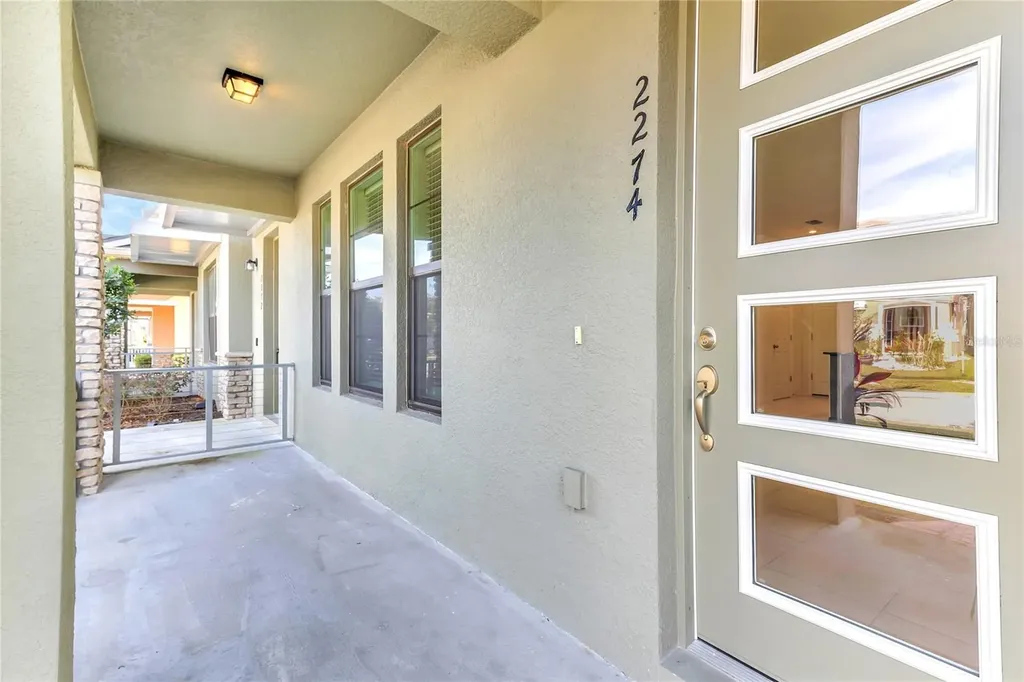 2274 Centerra Loop Kissimmee FL 34741