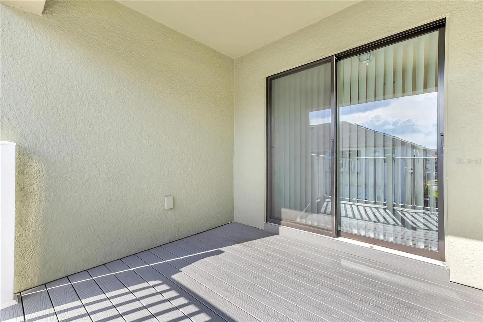 2274 Centerra Loop Kissimmee FL 34741