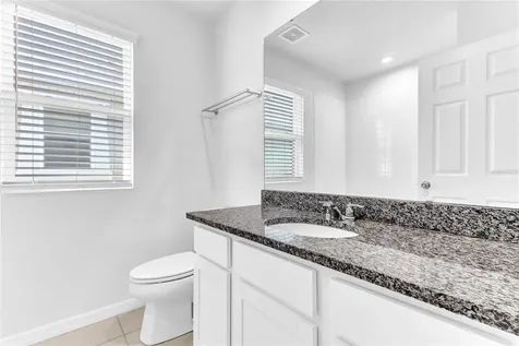 2274 Centerra Loop Kissimmee FL 34741