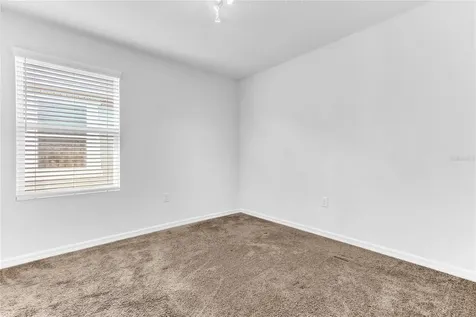 2274 Centerra Loop Kissimmee FL 34741