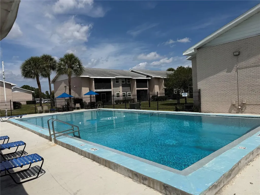 843 Sky Lake Circle Orlando FL 32809